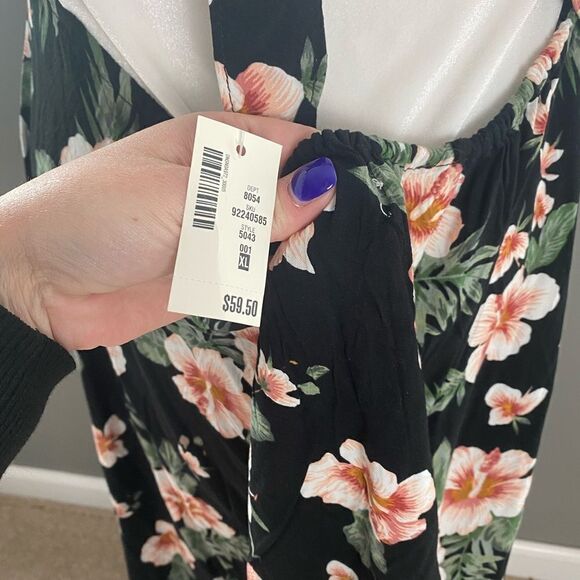 Aeropostale dress  - Picture 9 of 12